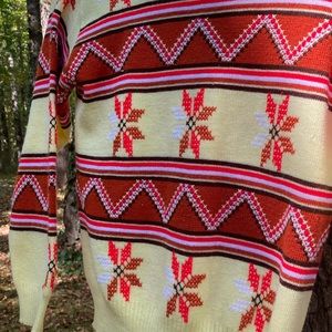 Vintage, Wes Anderson style Sweater